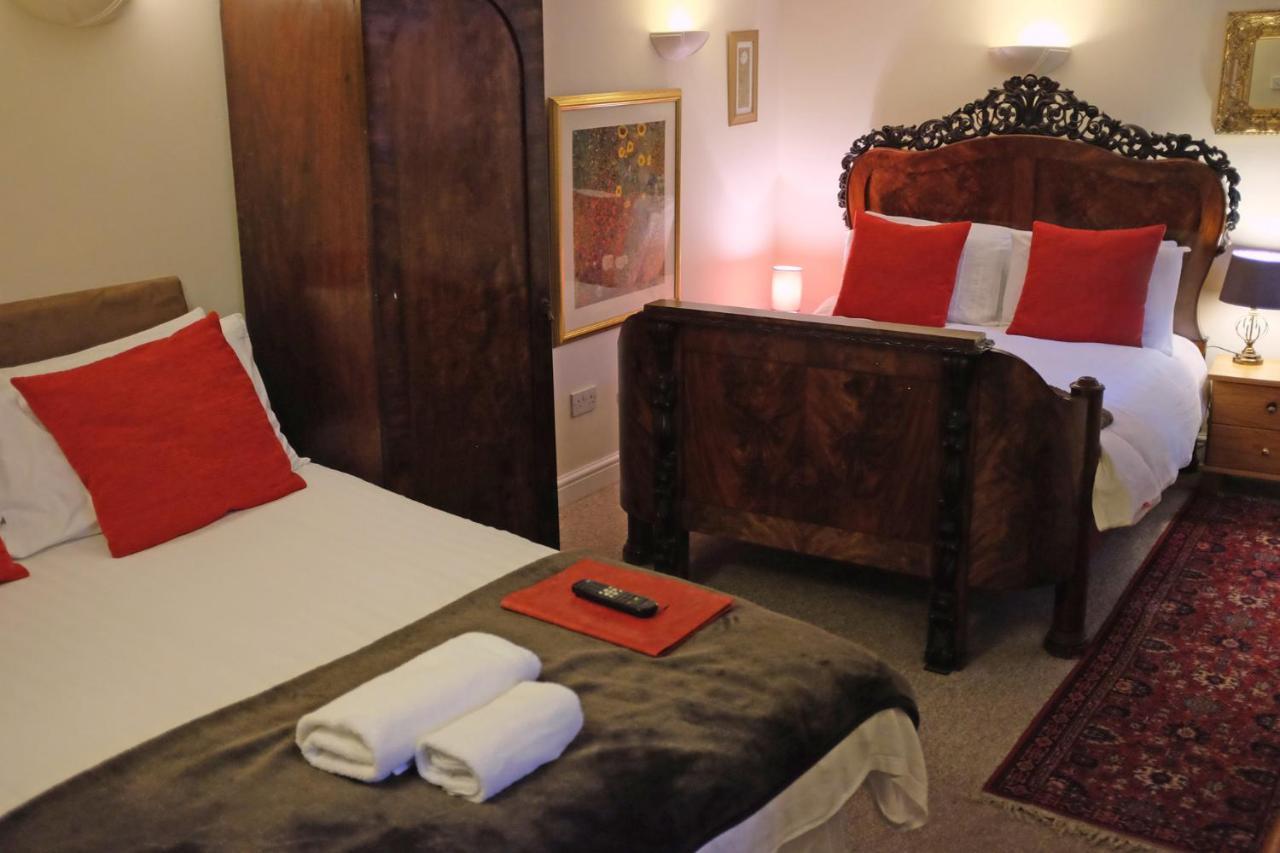 The Old Court Hotel Witney Ngoại thất bức ảnh